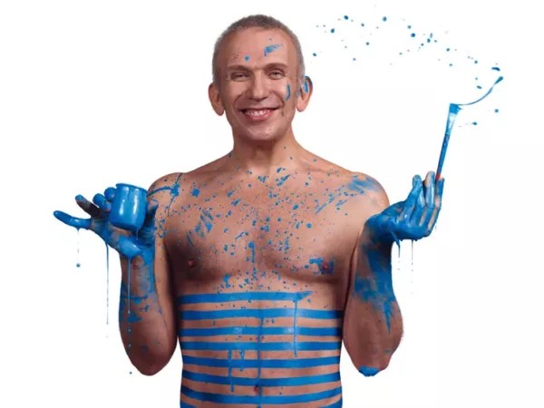 Personal branding de Jean Paul Gaultier, et ses rayures reconnaissables